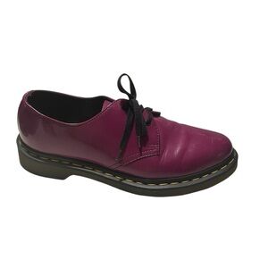 Dr. Martens Women's Purple Patent Lace-Up Low Top
Shoes